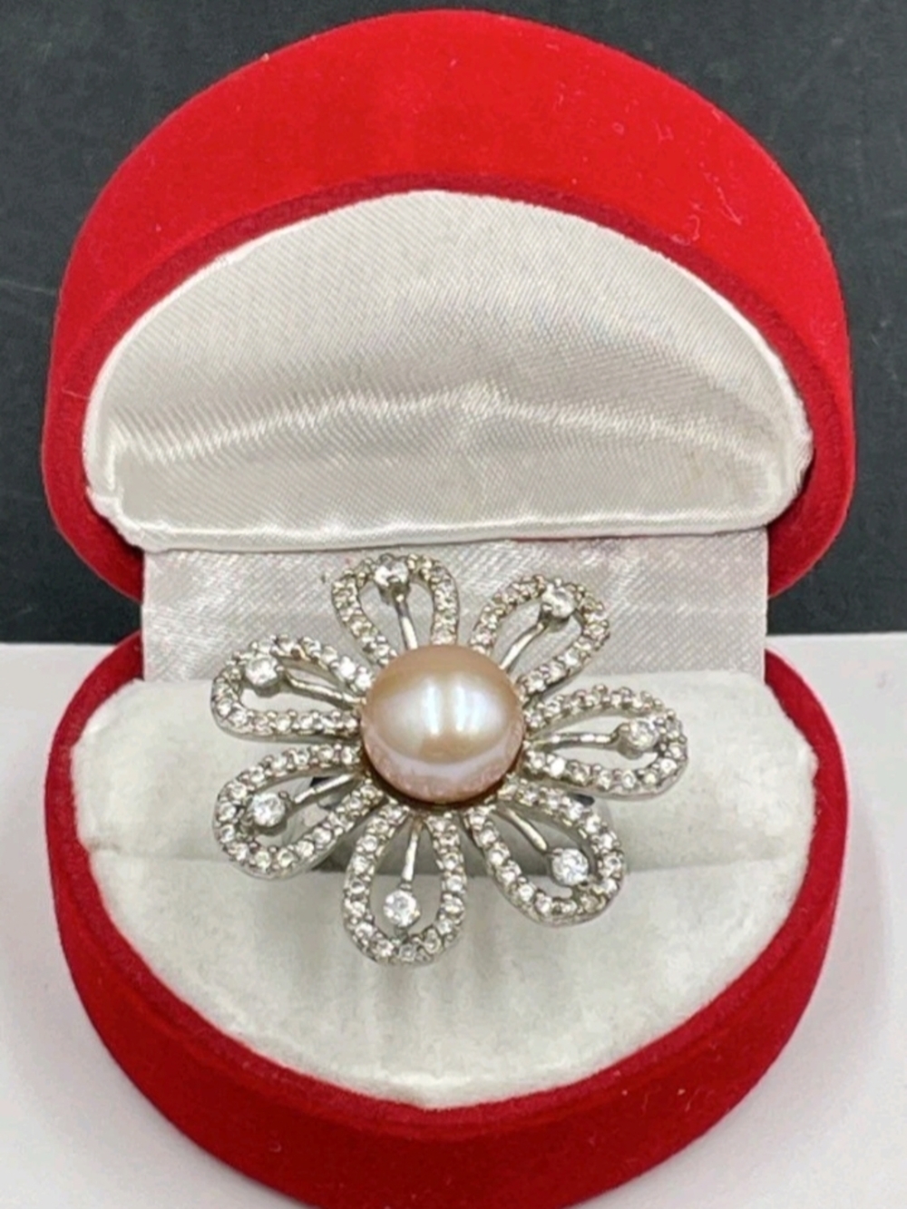 925 Sterling Silver Pearl & Crystal Flower Ring In Cream Pearl & Box
